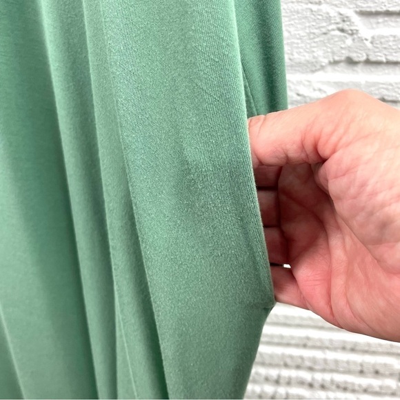 Lane Bryant Flowy V-Neck Sleeveless Green Gathered Hem Maxi Dress Size 34/36 - Picture 5 of 12